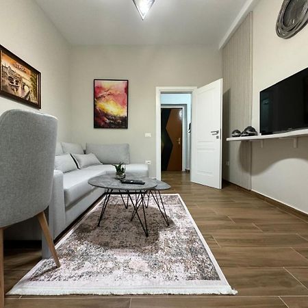 Ami Blloku Apartament Tirana Exteriér fotografie