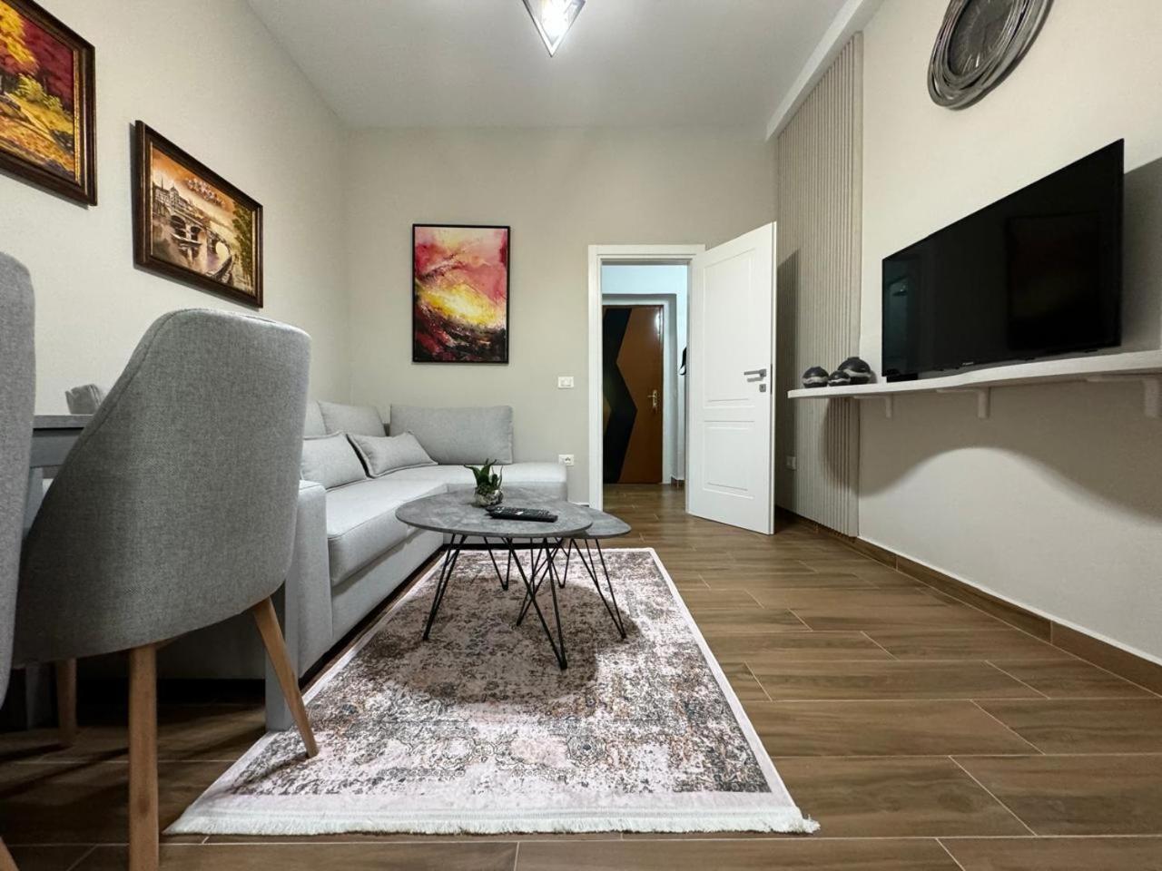 Ami Blloku Apartament Tirana Exteriér fotografie
